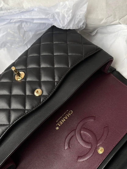 CHANEL Black Medium GHW
