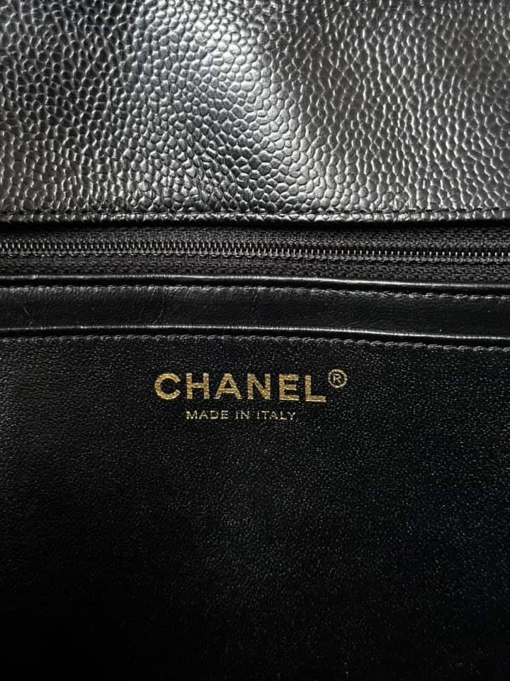 CHANEL Black Jumbo Classic Single Flap