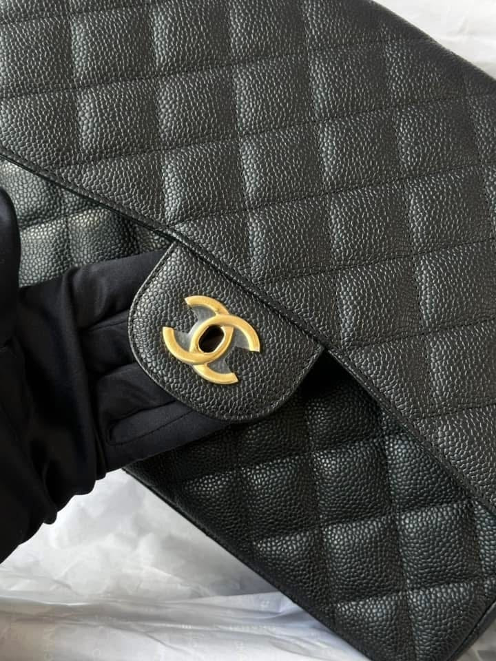 CHANEL Black Jumbo Classic Single Flap