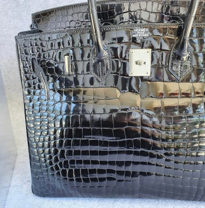 HERMÈS Black Croc Birkin 35