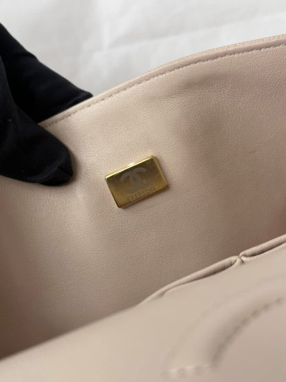 CHANEL Light Beige Medium Classic Flap