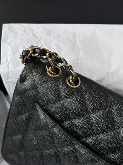 CHANEL Black Jumbo Classic Single Flap