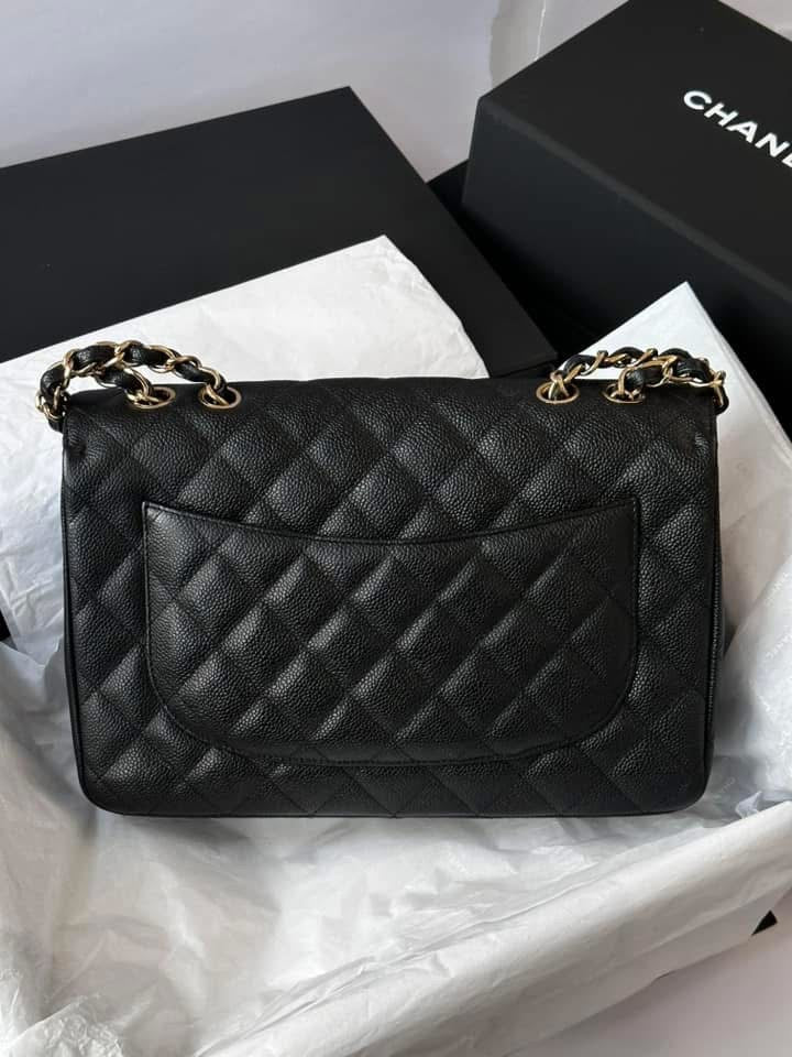 CHANEL Black Jumbo Classic Single Flap