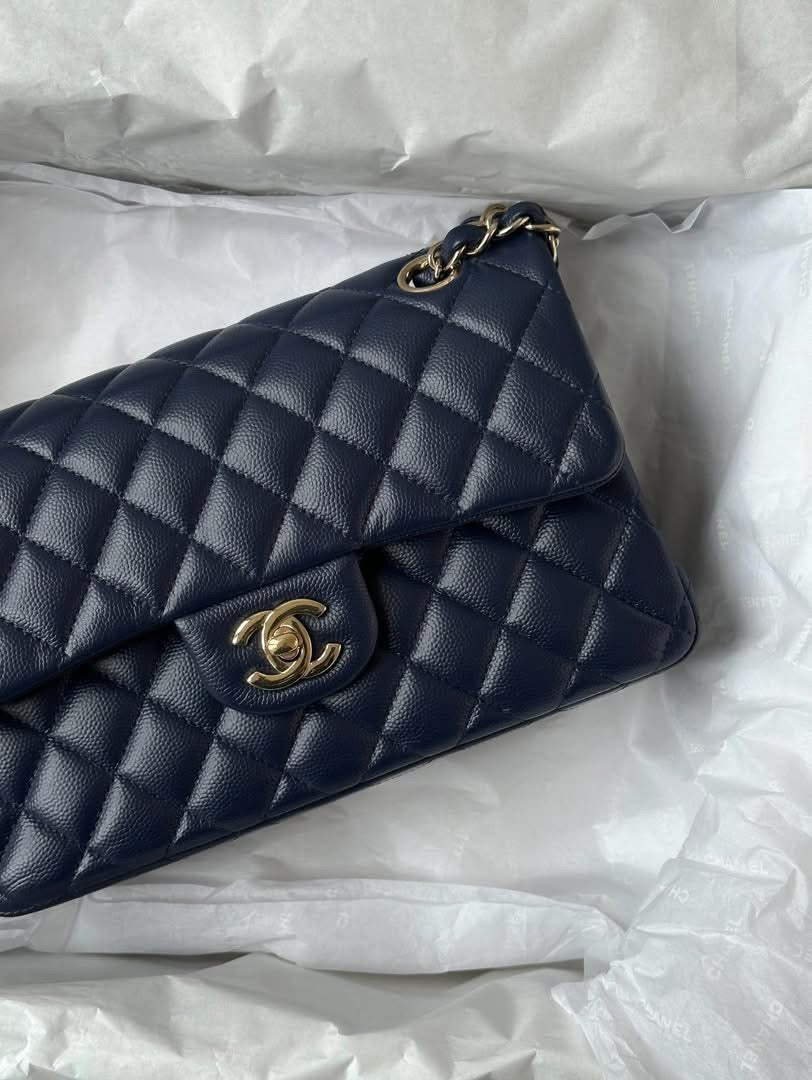 CHANEL Midnight Blue Medium Classicflap