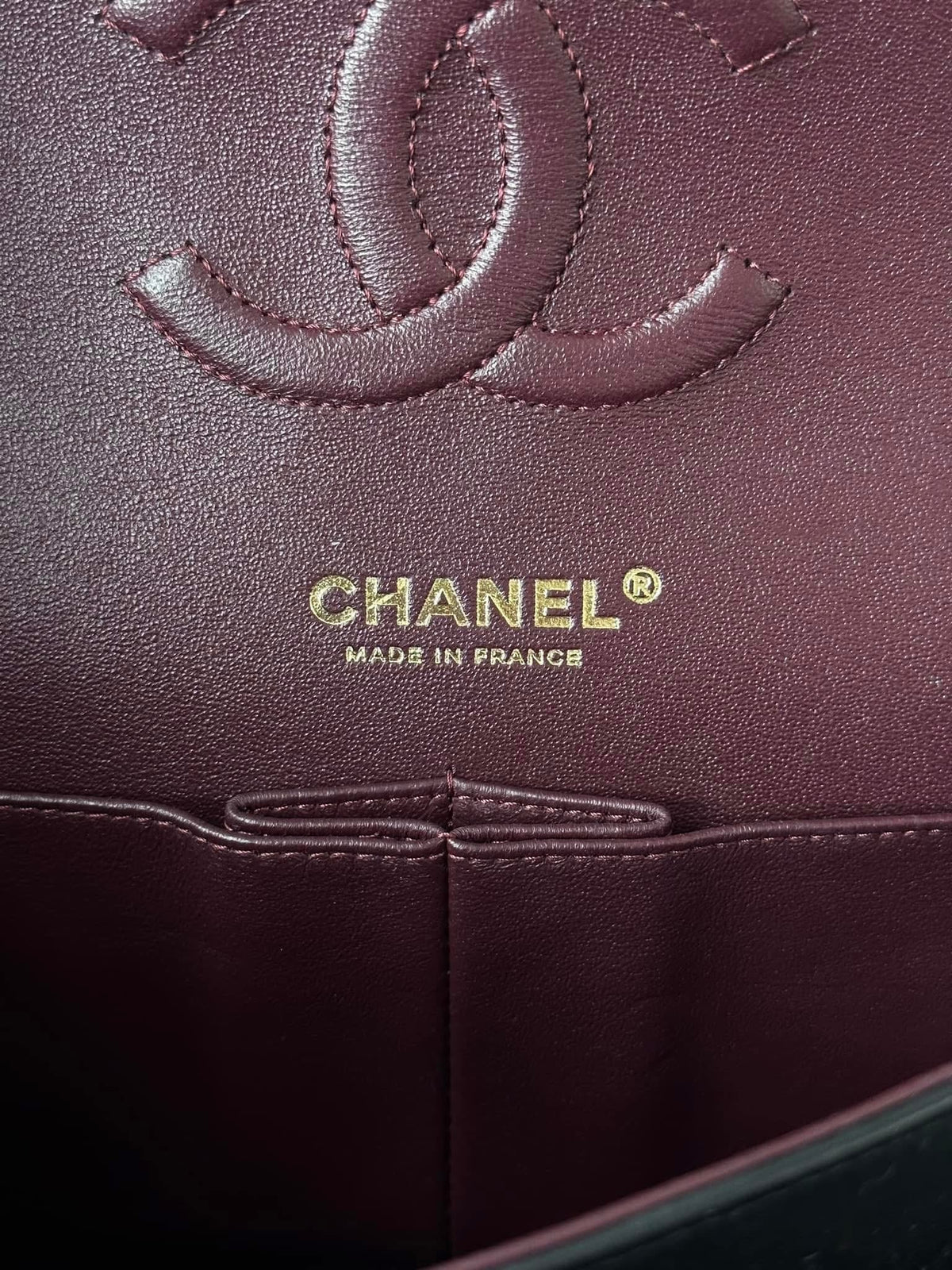 CHANEL Black Medium GHW