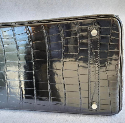HERMÈS Black Croc Birkin 35
