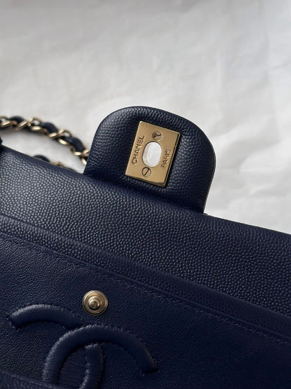 CHANEL Blue Classic Medium