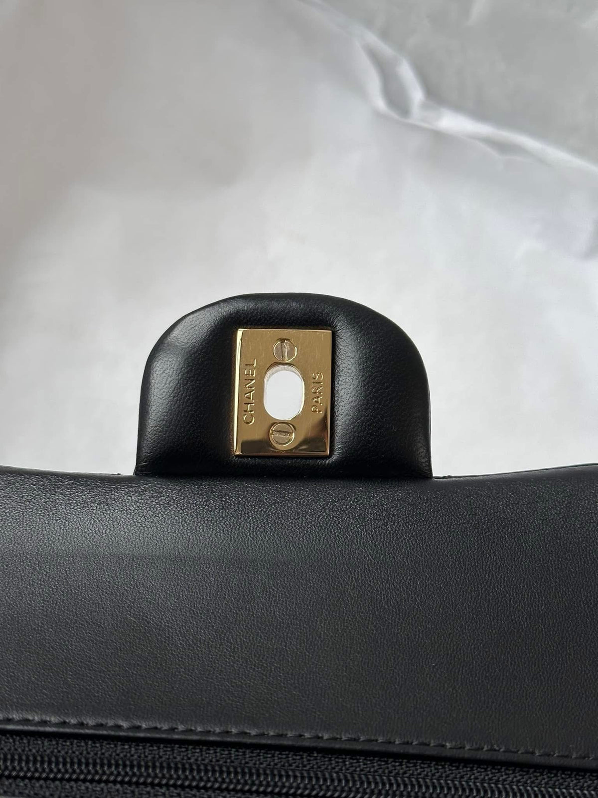 CHANEL Black Medium GHW